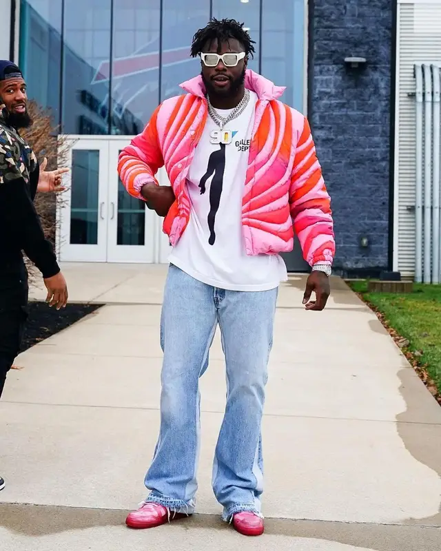 Shaq Lawson outfit in ERL, Gallery Dept., and Dior, 2022