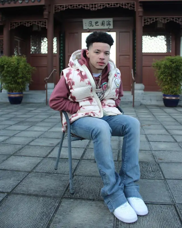 Lil Mosey outfit in Moncler, Amiri, and Nike, 2022