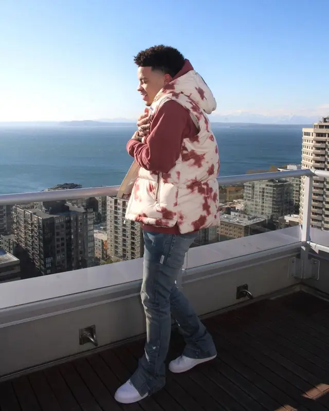 Lil Mosey outfit in Moncler, Amiri, and Nike, 2022