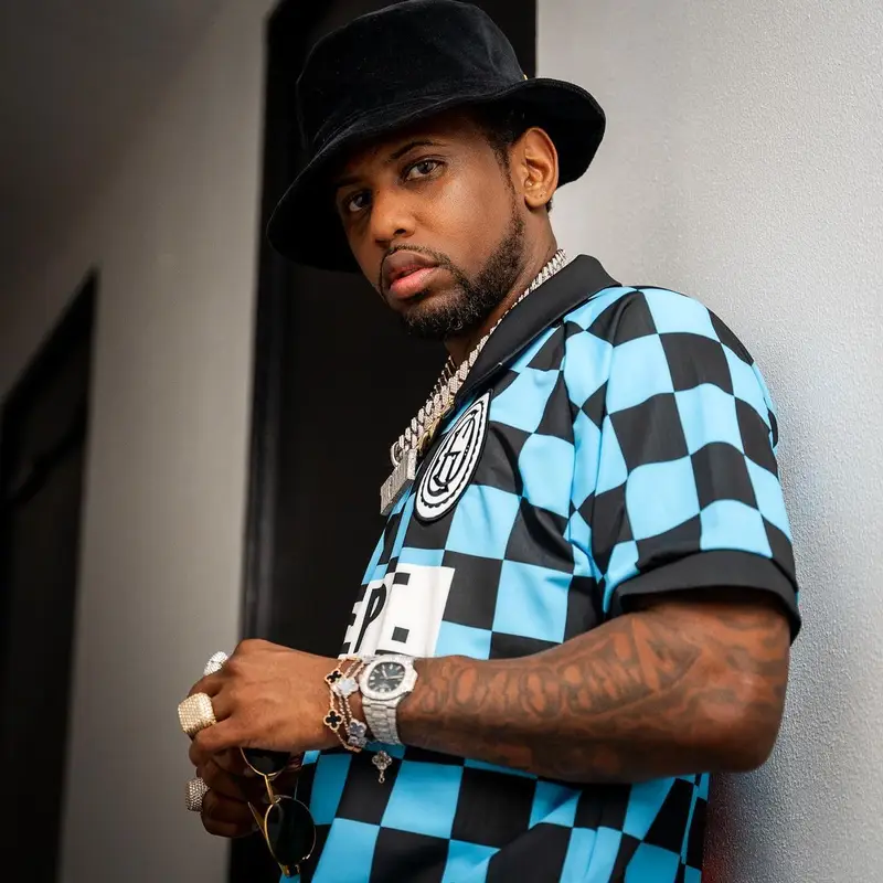 Fabolous outfit in Gallery Dept., Nike, and Cartier, 2022
