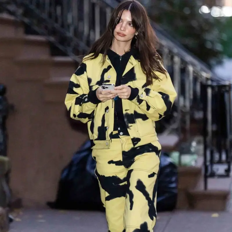 Emily Ratajkowski outfit in Come Tees and Vans, 2022