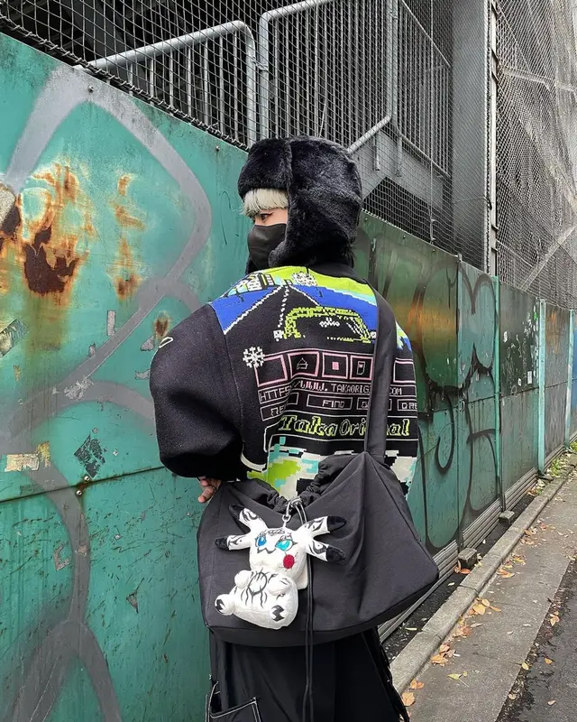 Wata outfit in Taka Original, Xu Dog Select, and Skoot, 2022