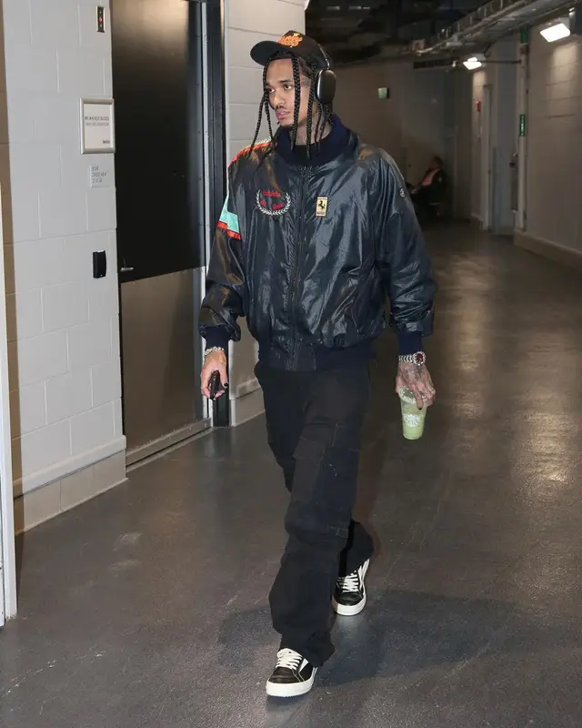 Jordan Clarkson outfit in Vintage, Balenciaga, and Apple, 2022