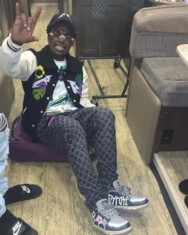 Kodak Black outfit in Chris Pyrate and Robert Roberto, 2022