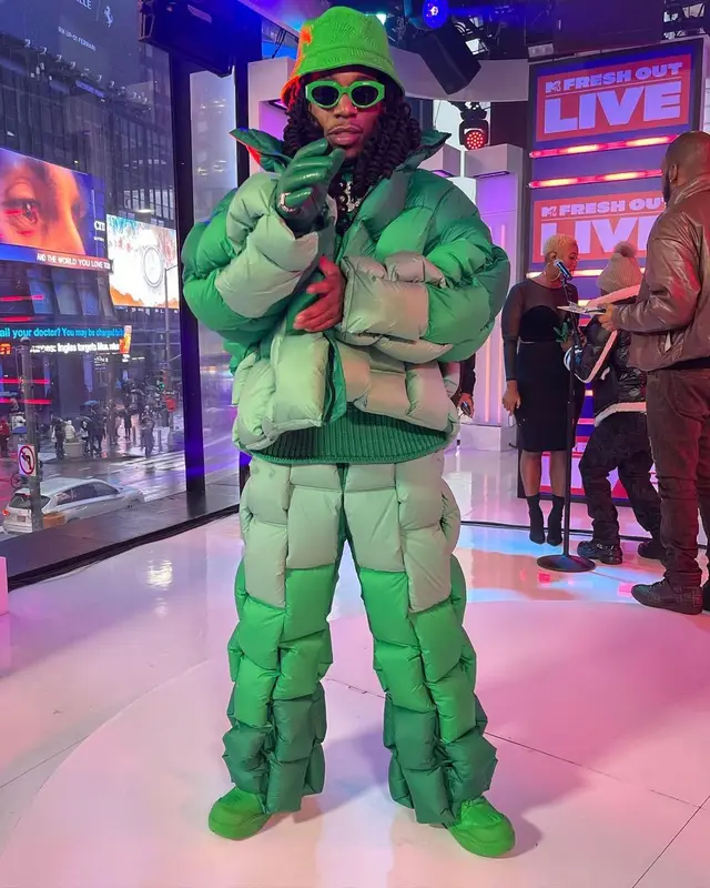 Jacquees outfit in Christopher Raxxy, Vince, and Bottega Veneta, 2022