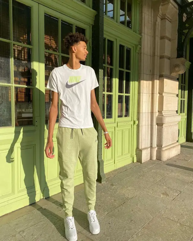 Victor Wembanyama outfit in Nike, 2021