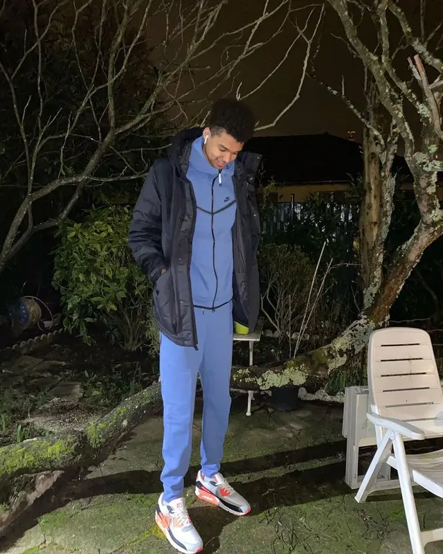 Victor Wembanyama outfit in Nike, 2021
