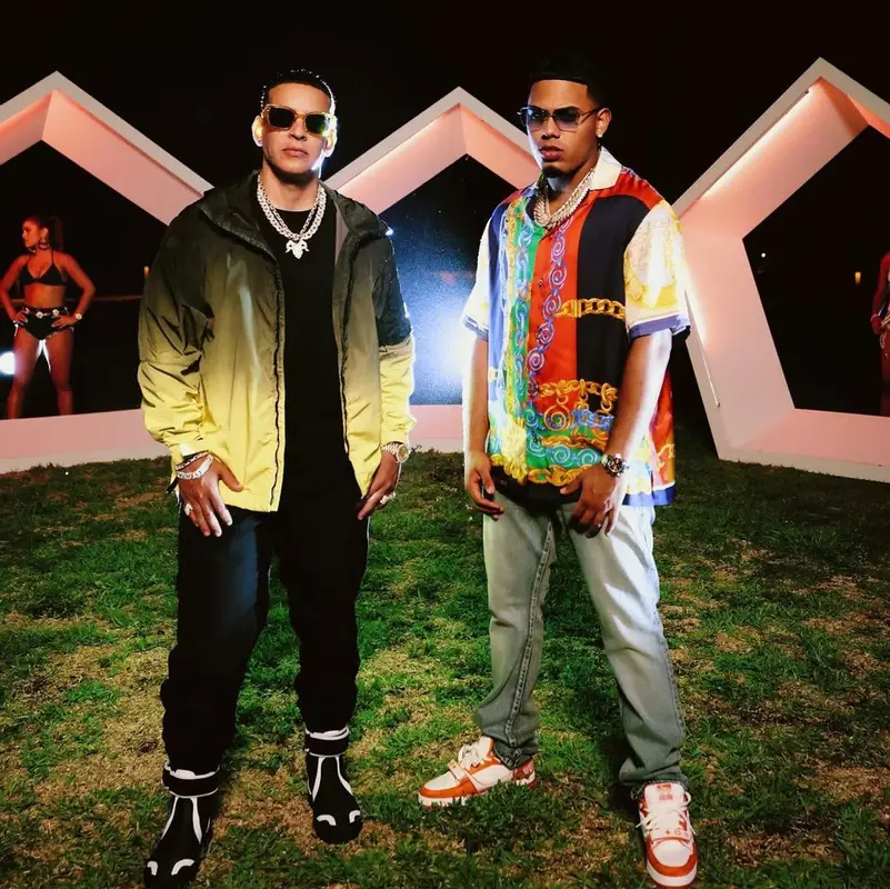 Myke Towers outfit in J.Logan Home, 2022