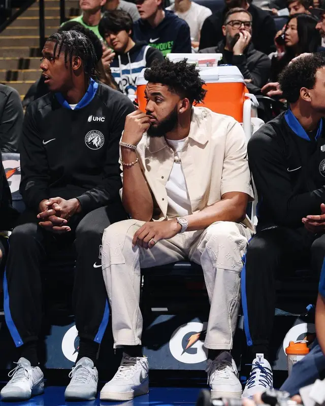 Karl Anthony Towns outfit in Louis Vuitton, Nike, and Off-White, 2022
