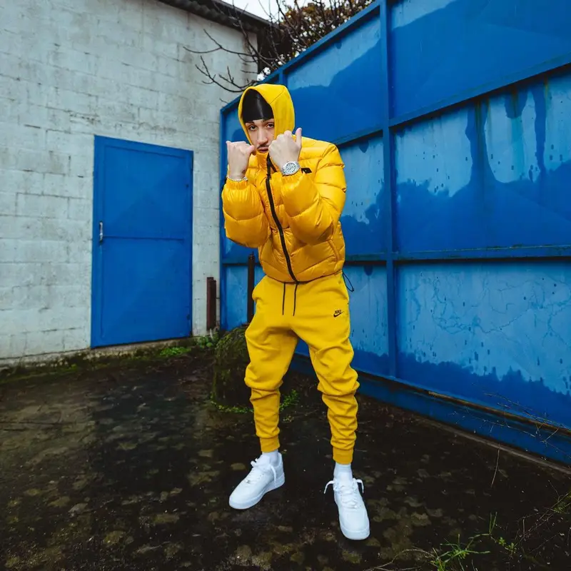 Capo Plaza outfit in Nike and Drake Merch, 2020