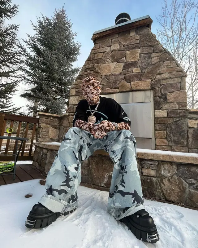 Rich The Kid outfit in Vetements and New Rock, 2022