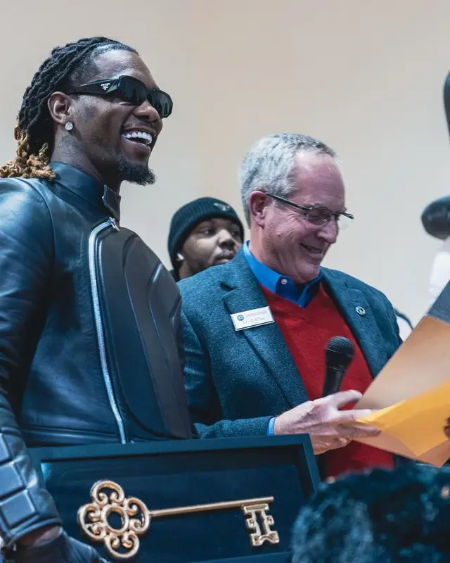 Offset outfit in Bottega Veneta, Balenciaga, and Prada, 2022