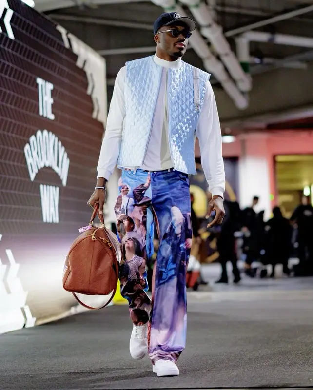 Thanasis Antetokounmpo outfit in Louis Vuitton, Oscar and Frank, and Kill the Hype, 2022