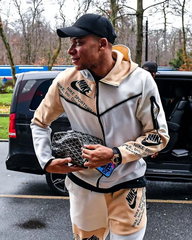 Kylian Mbappe outfit in Nike and Goyard, 2022