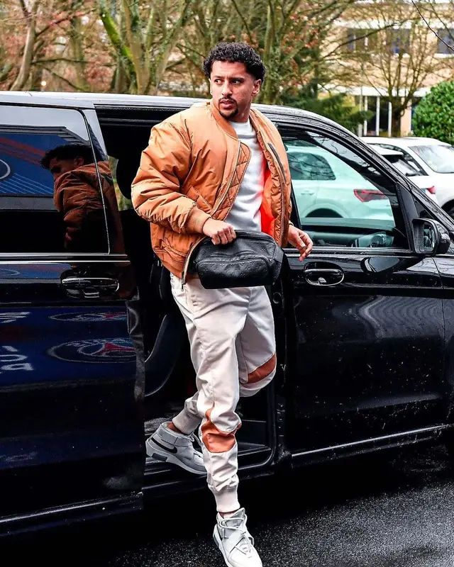 Marquinhos outfit in Jordan, Nike, and Louis Vuitton, 2022