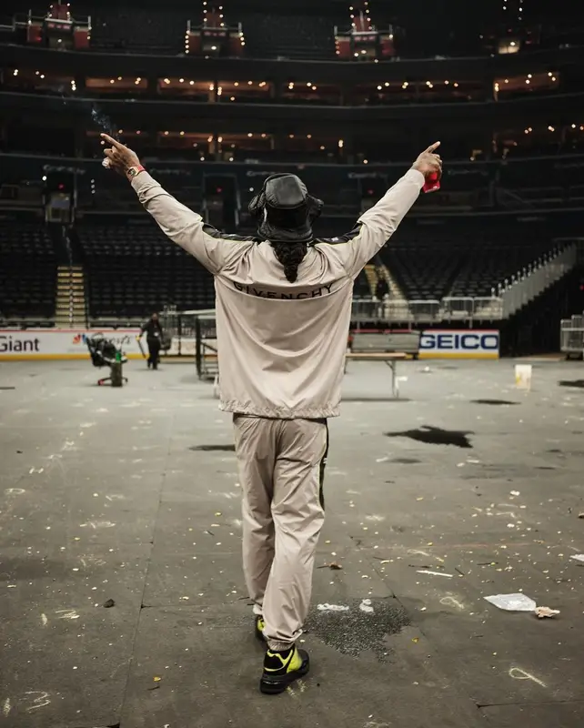 Burna Boy outfit in Givenchy, Lanvin, and Gallery Dept., 2022