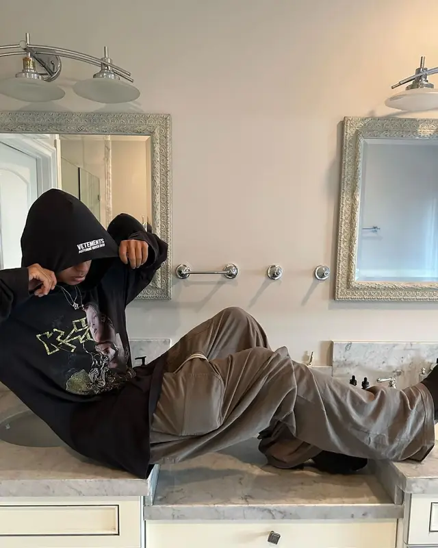 Yung Fazo outfit in Vetements, Rick Owens, and Alyx, 2022