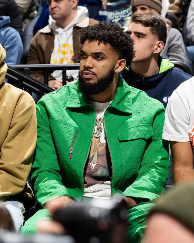 Karl Anthony Towns outfit in Louis Vuitton, Nike, and Off-White, 2022