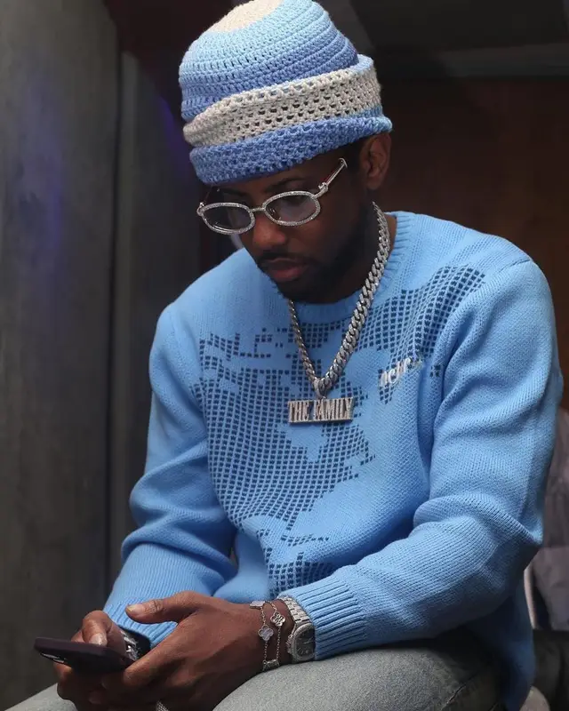 Fabolous outfit in Sinclair, Jordan, and Apple, 2023