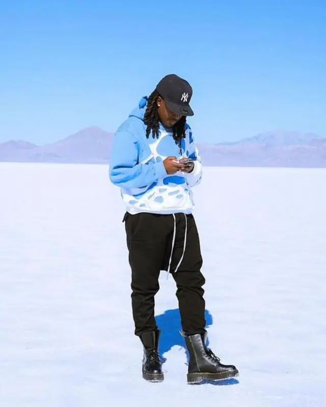 Cochise outfit in Nevere Evern, 2022