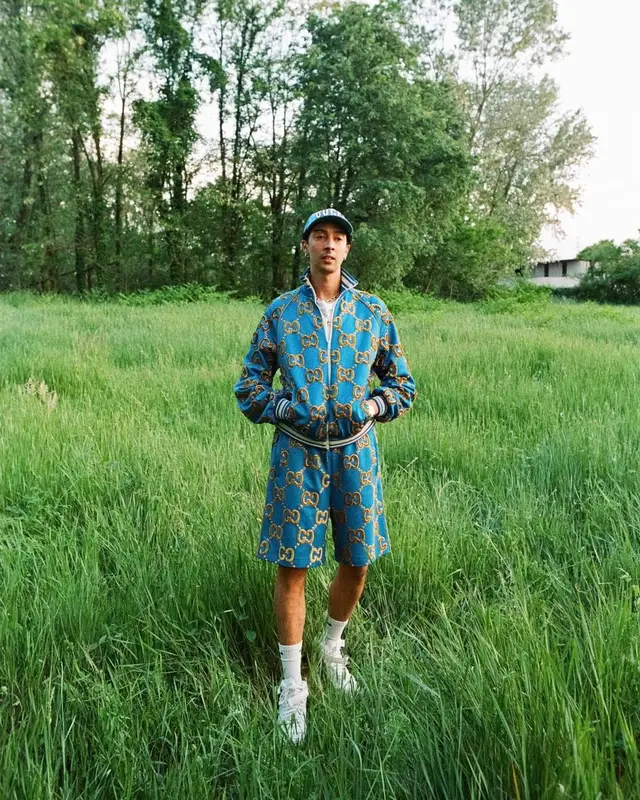 Ghali outfit in Nike and Gucci, 2022