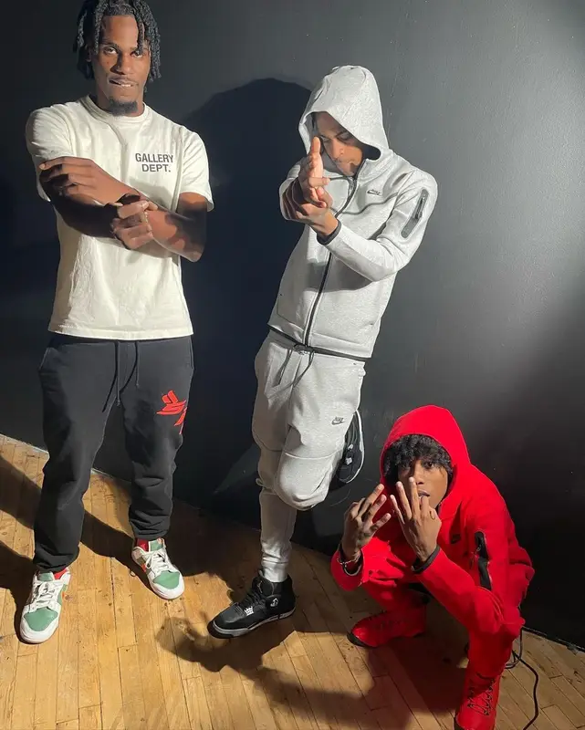 Set Da Trend outfit in Nike and Jordan, 2022