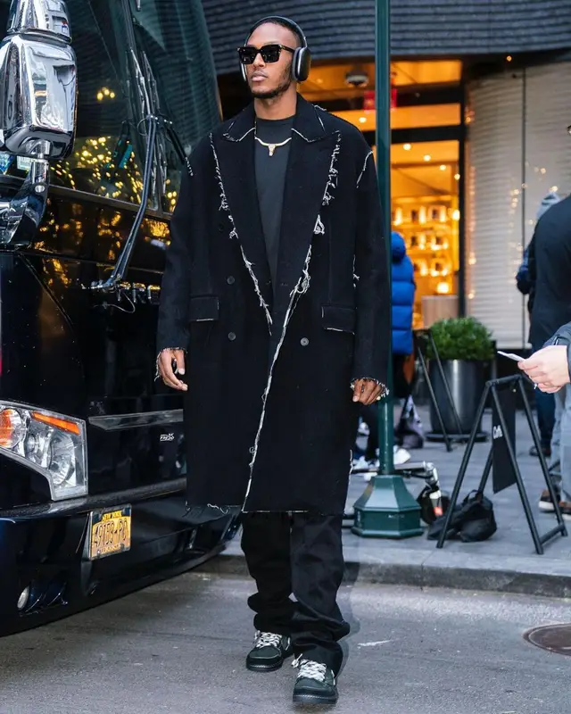 Myles Turner outfit in Balenciaga, Bottega Veneta, and Apple, 2023
