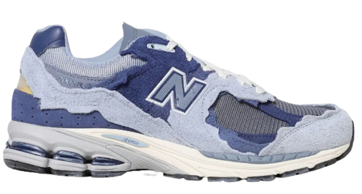 New Balance Blue Logo Sneakers $154