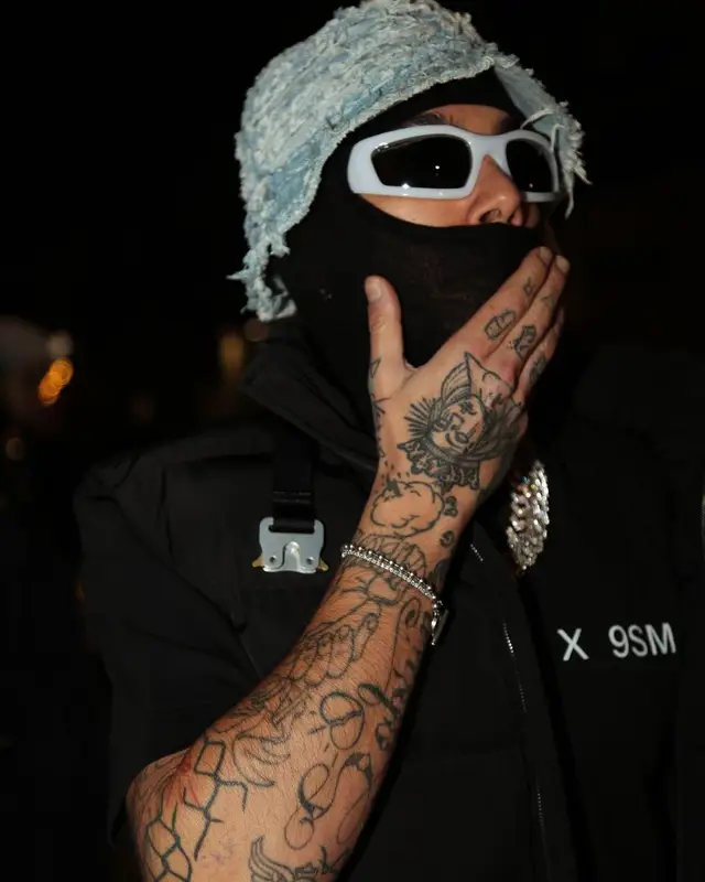 Sfera Ebbasta outfit in Alyx and Nike, 2023