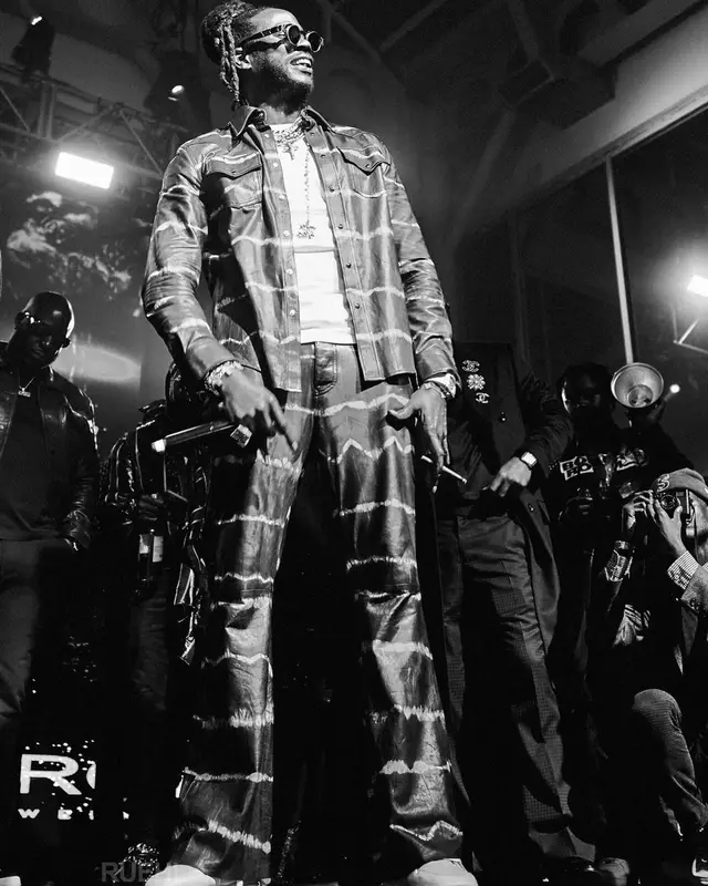 2 Chainz outfit in Cout De La Liberte and Amiri, 2023