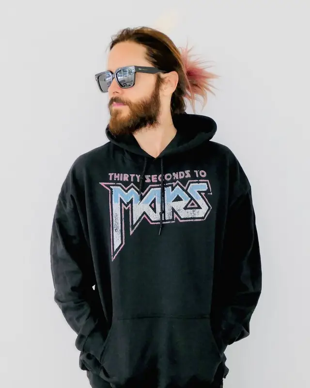 Jared Leto outfit in Thirty Seconds to Mars Merch and Gucci, 2022