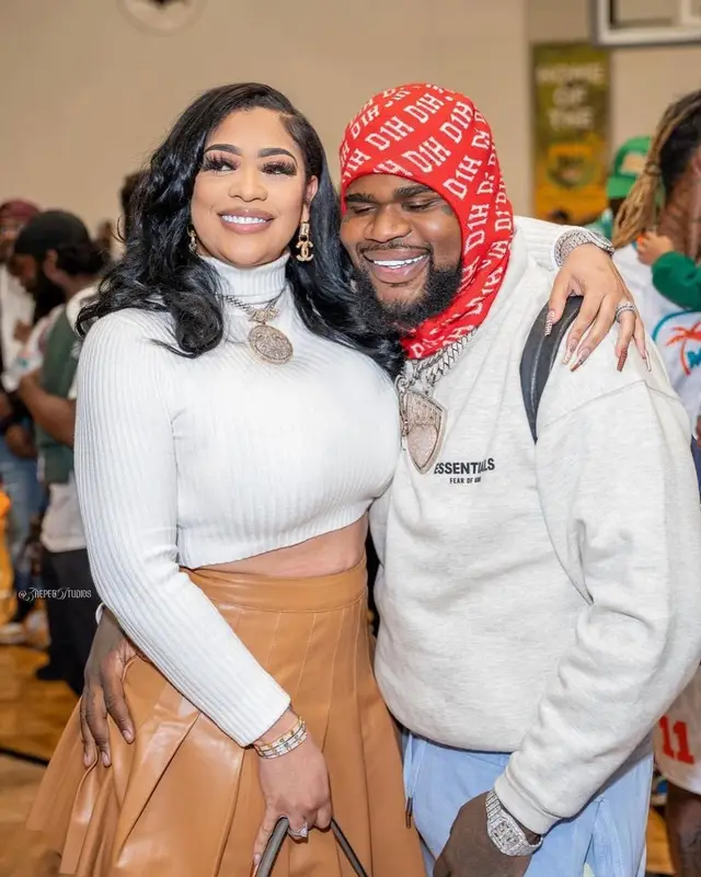 Fat Boy outfit in DayOneHustlers, 2022