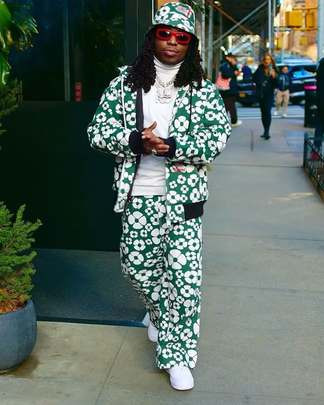 Jacquees outfit in Bottega Veneta, Carhartt, and Marni, 2023