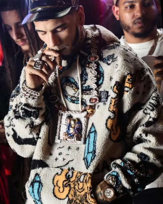 Anuel AA outfit in Grimey, 2022