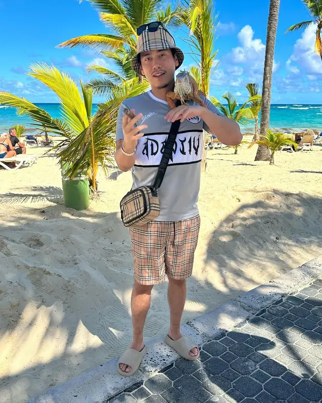 J2Lasteu outfit in Adaptiv, Burberry, and Yeezy, 2022
