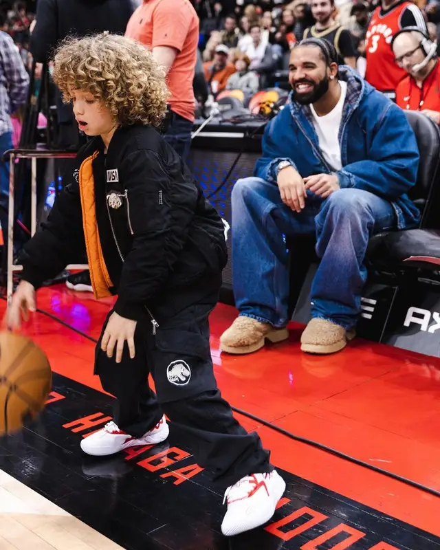 Drake outfit in Carhartt, Givenchy, and Loewe, 2023