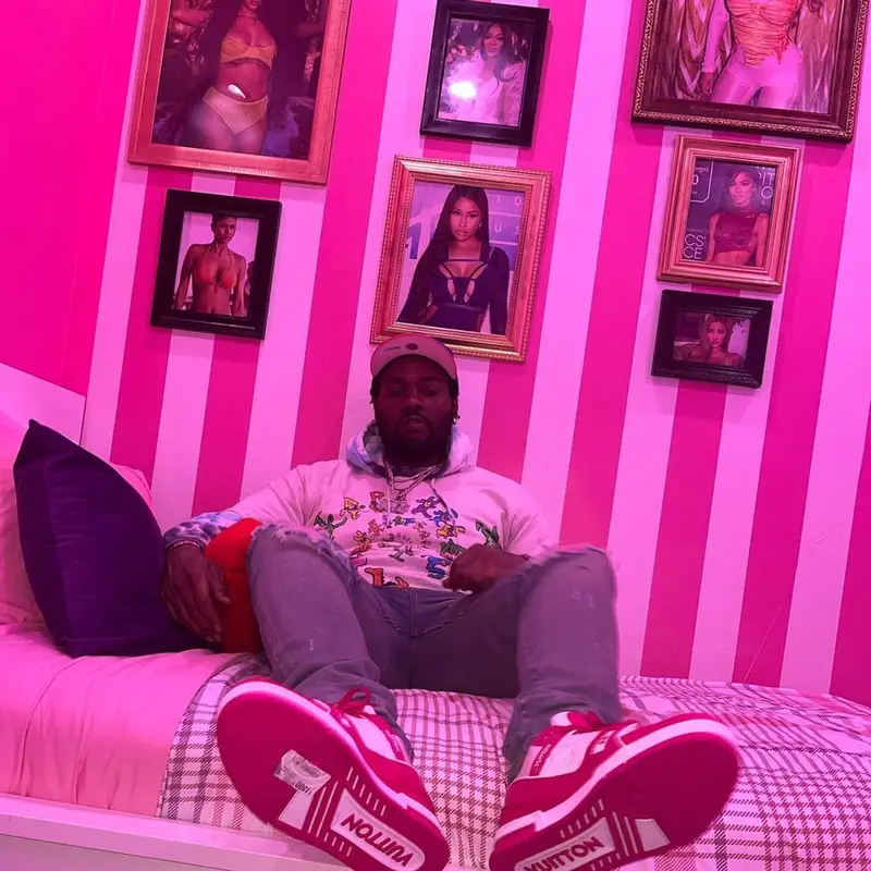 Peezy outfit in Grateful Dead, Amiri, and New Era, 2023