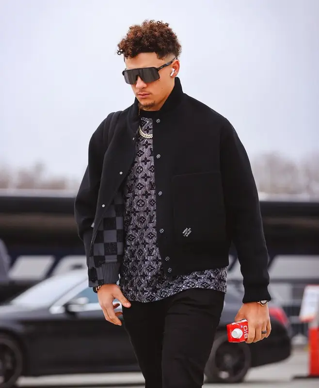 Patrick Mahomes II outfit in Louis Vuitton, Amiri, and Oakley, 2023