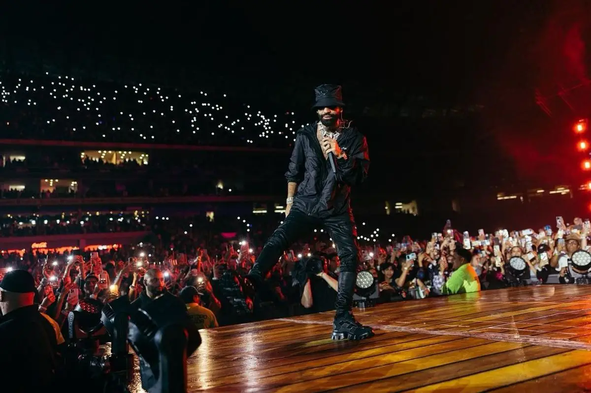 Arcangel outfit in Amiri, Prada, and Supreme, 2022