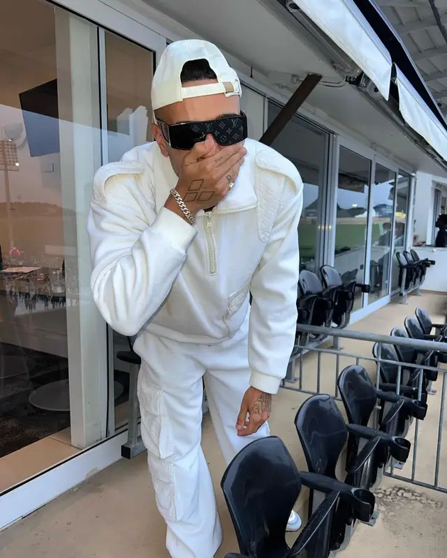 Bru-C outfit in Nike and Louis Vuitton, 2022
