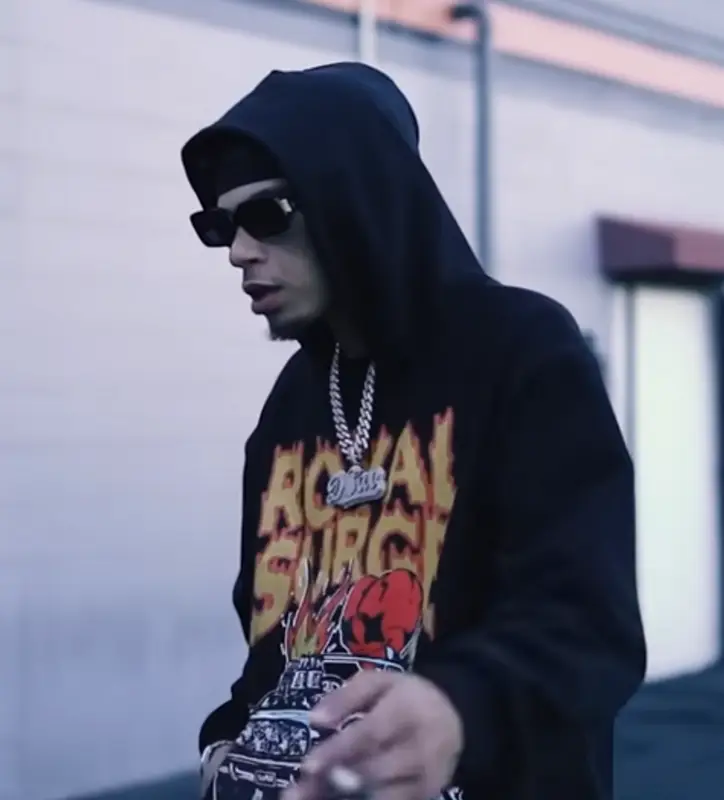 D Savage outfit in Royal Surge, 2023