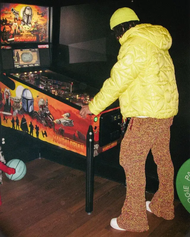 Lil Baby outfit in Louis Vuitton, Marni, and Nike, 2023