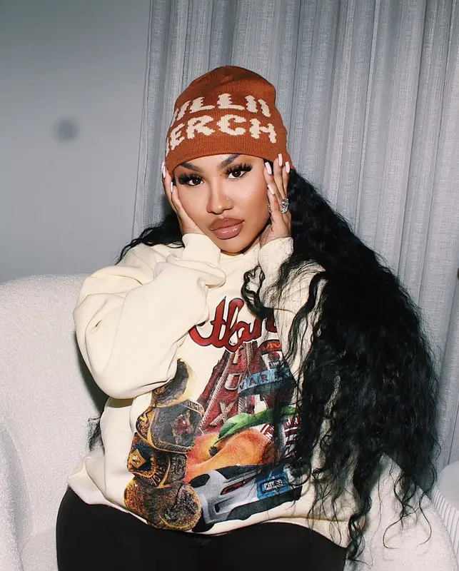 TheRealKyleSister outfit in Millii Merch, 2023