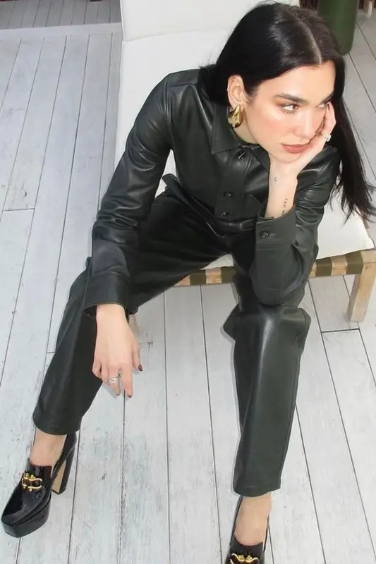 Dua Lipa outfit in Bottega Veneta, 2023