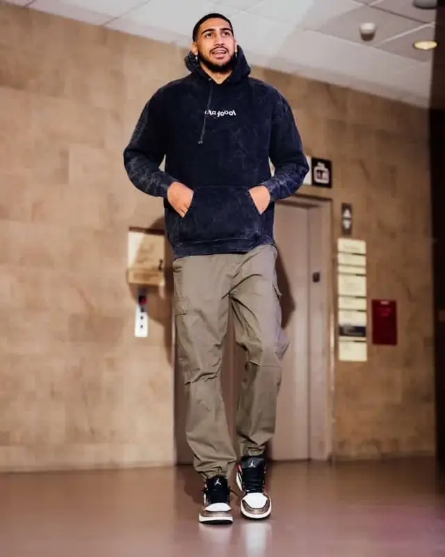 Obi Toppin outfit in Staycoolnyc, 2023