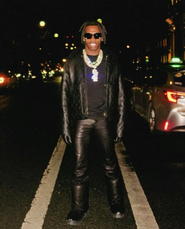 Lil Baby outfit in Louis Vuitton, Cout De La Liberte, and Rick Owens, 2023