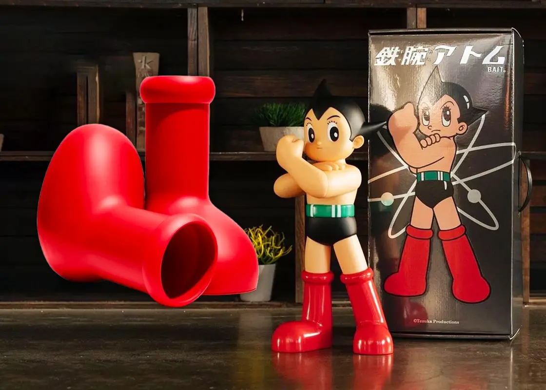 MSCHF Made Astro Boy Inspired Boots | WHAT'S ON THE STAR?