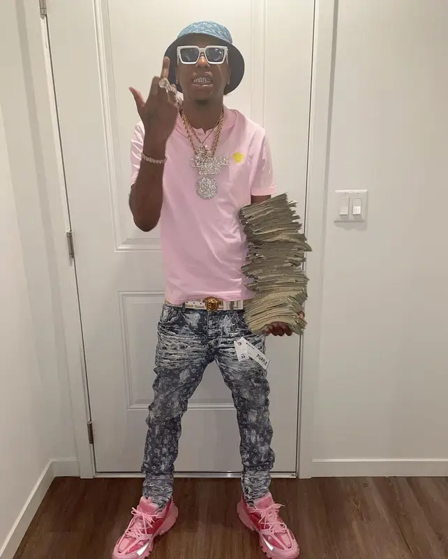 Goldenboy Countup outfit in Versace, Purple Brand, and Louis Vuitton, 2022