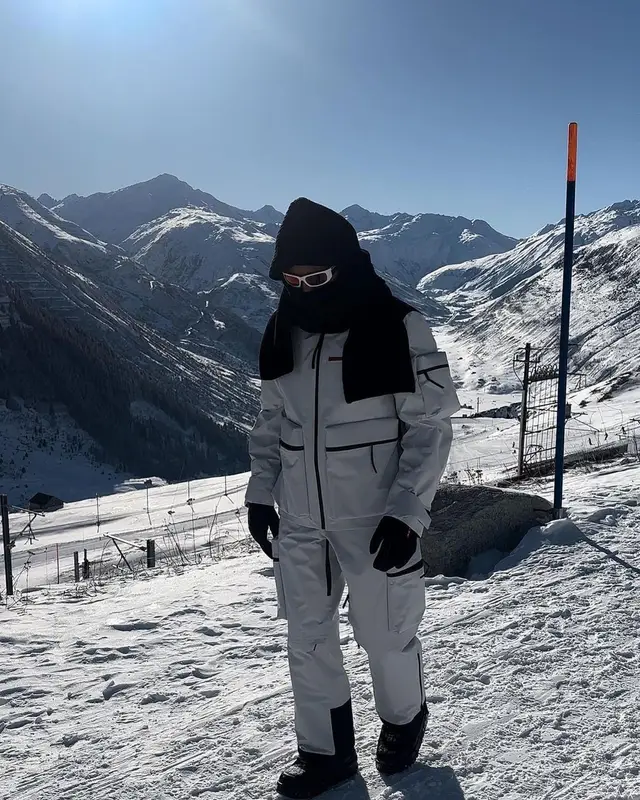 Jules Kounde outfit in Louis Vuitton and Prada, 2023