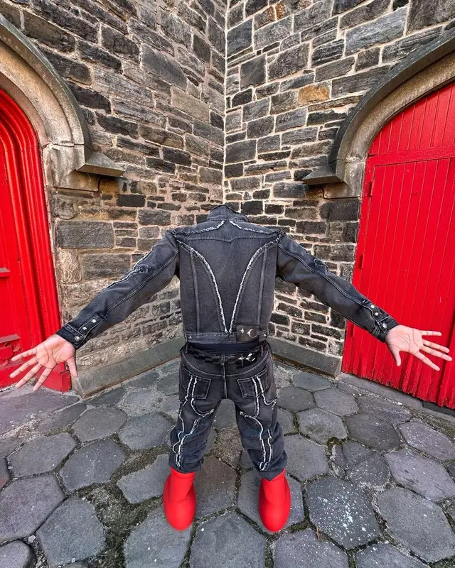 Sober Yung Walter outfit in Vetements, Balenciaga, and Canada Goose, 2023